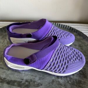 Women's Purple and White Open Heel Strap Mesh Shoe Size 37 aka 7 #260764